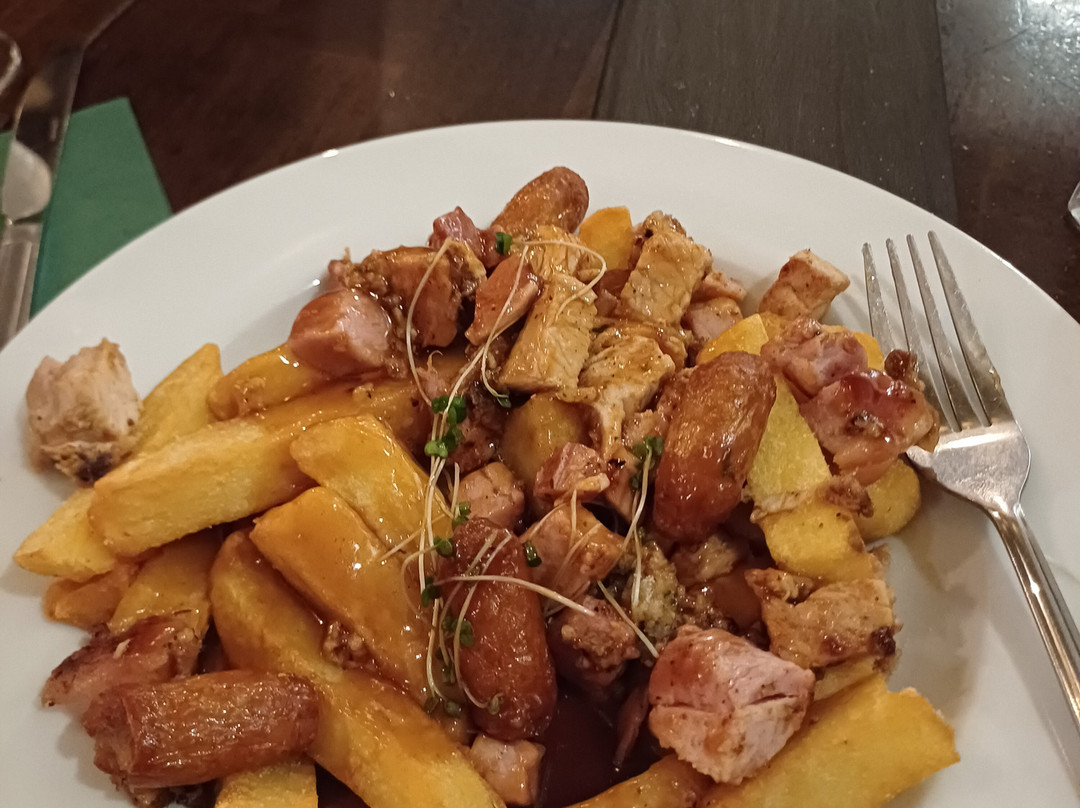 Balmoral Hotel主图