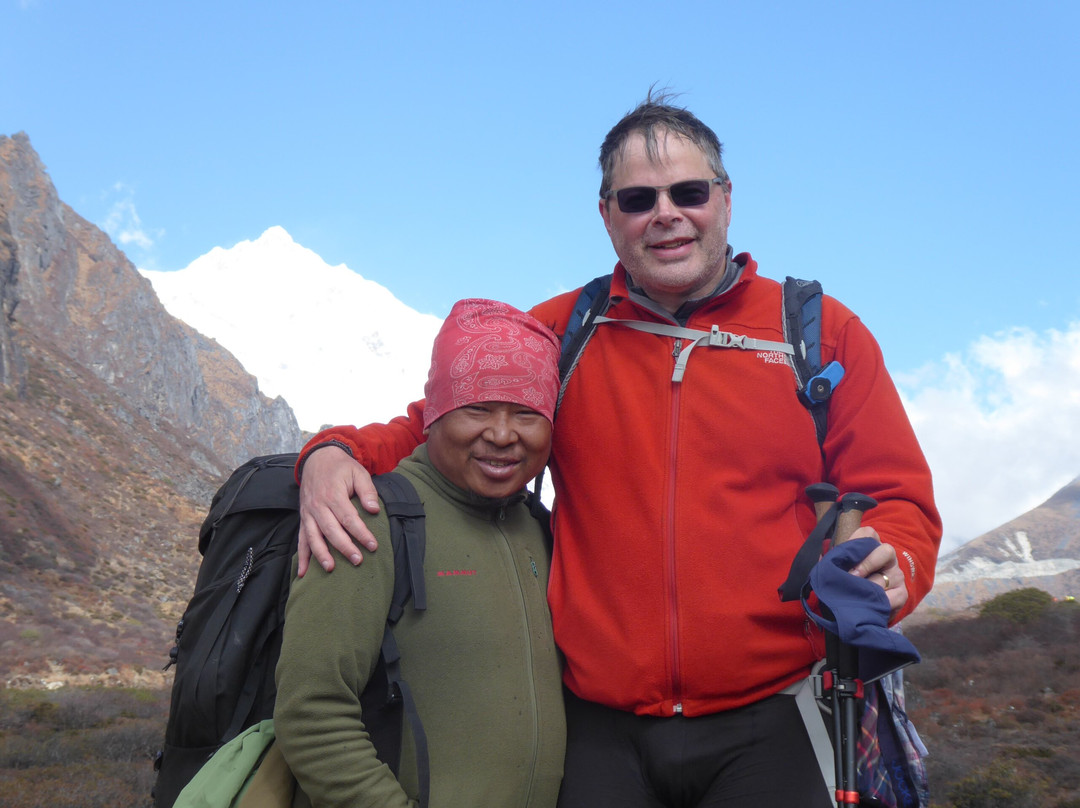 Mountain Tours & Travels-Geyzing必去景点