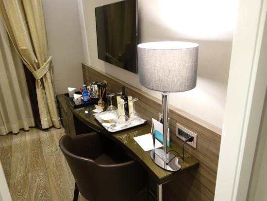 阿特米德酒店主图