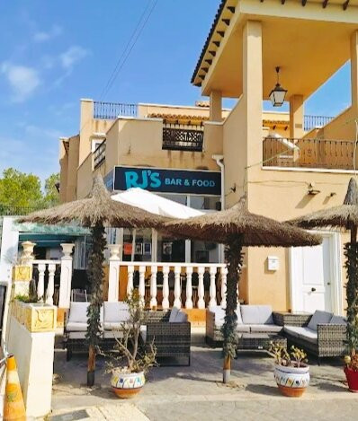 Rjs Bar And Food
