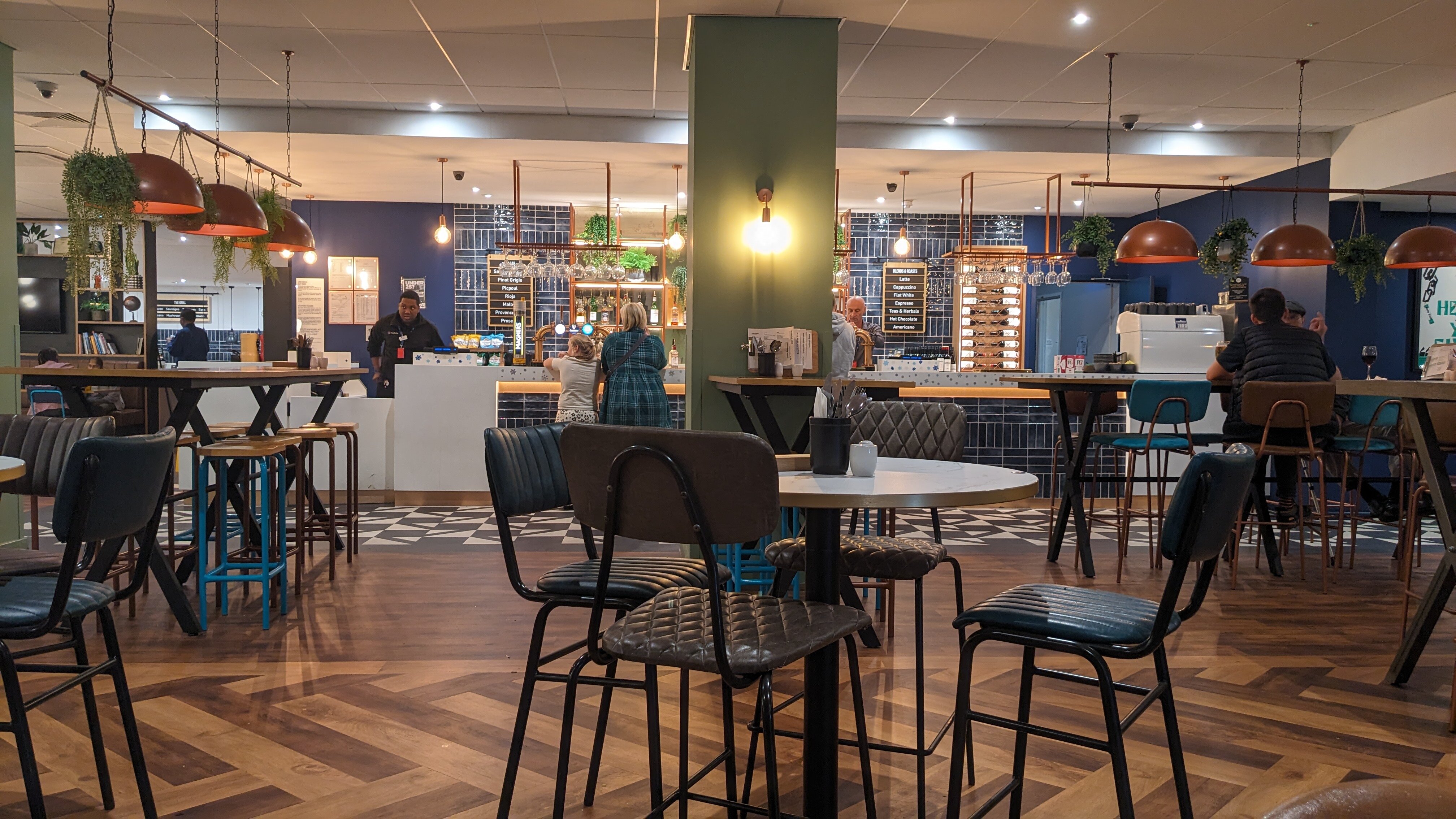 Travelodge Gatwick Airport Central-官方