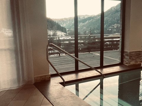 索梅达高山生活酒店主图