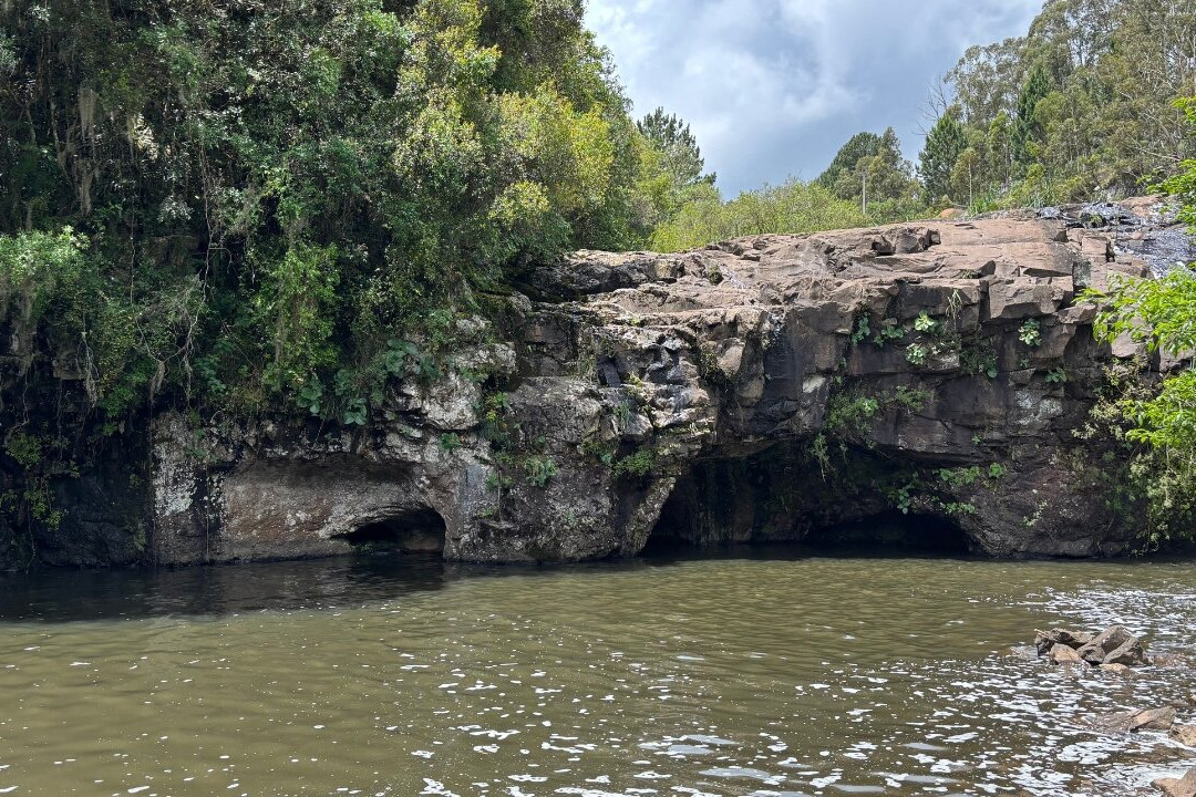 Cascata Barragem do Divisa-Sao Francisco de Paula必去景点