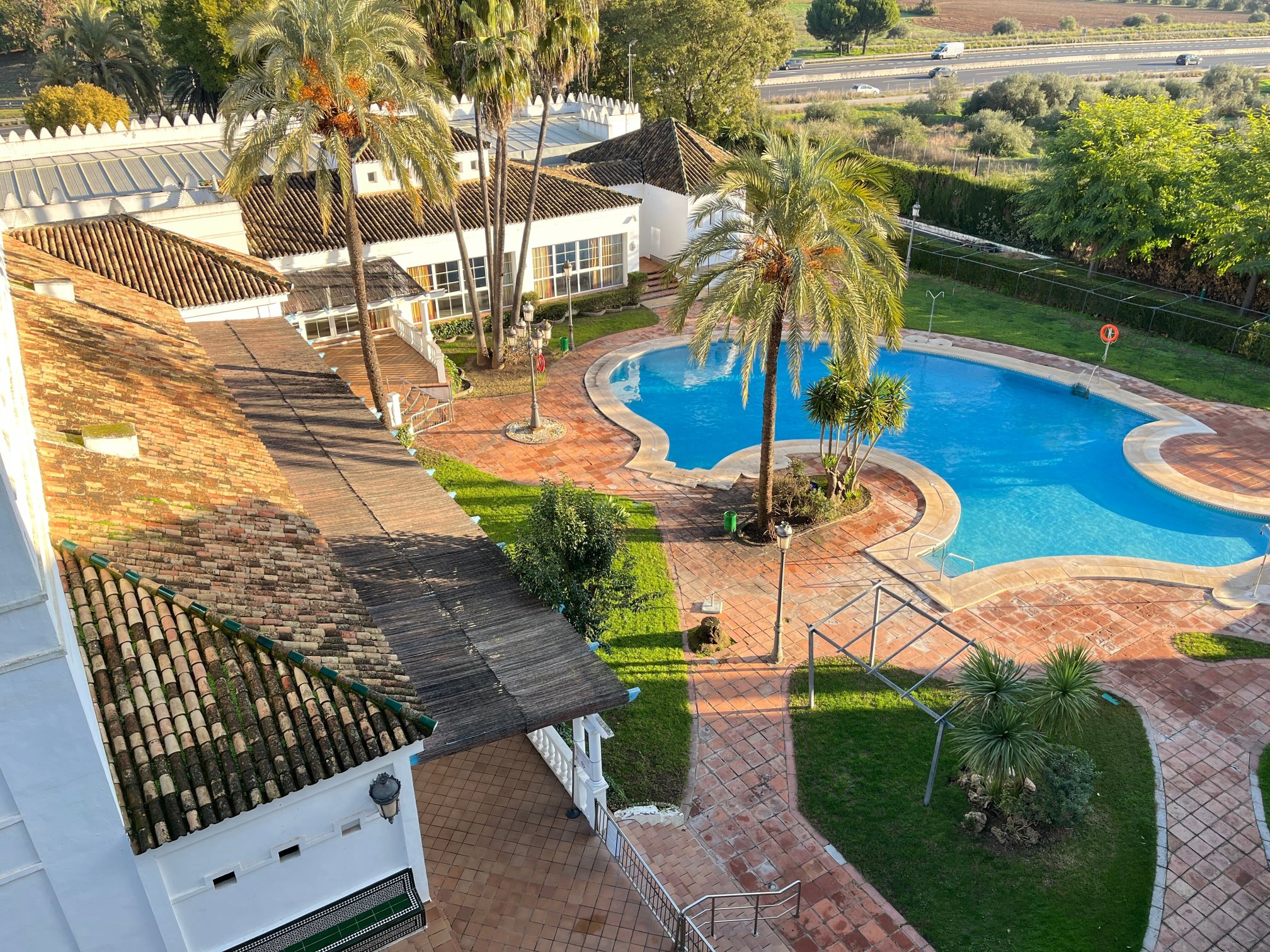 阿瓦德斯贝纳卡松酒店-官方