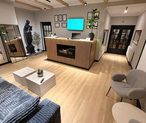 Podari酒店住宿-Pensiunea Luisa