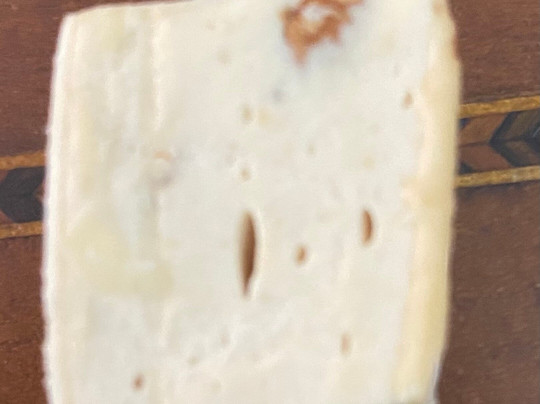 Les Trois Abeilles-蒙特利玛必去景点