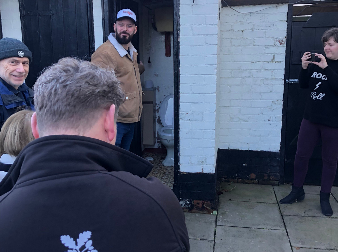 Dale Liverpool - Beatles Tour Guide-利物浦必去景点