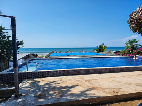 Coco Ixtapa Beach Klub