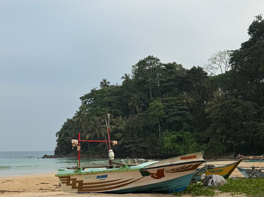 塔拉拉度假酒店主图