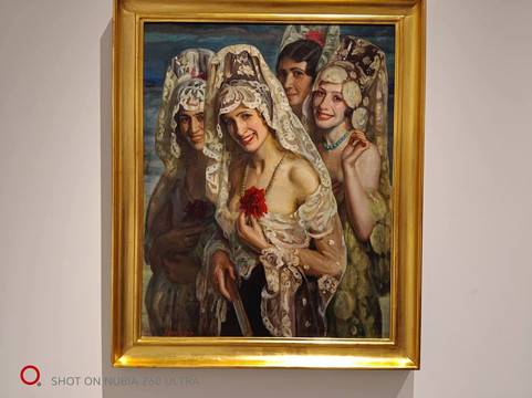 Museum of Luminescent Minerals and Painting Exhibition-Pulpi必去景点