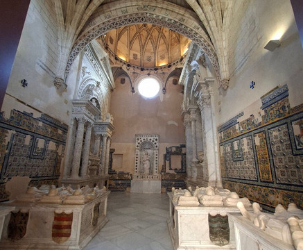 Antonio Doblas - Sevilla Tour Guide-塞维利亚必去景点