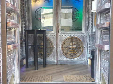 Doblon Premium-Adra必去景点