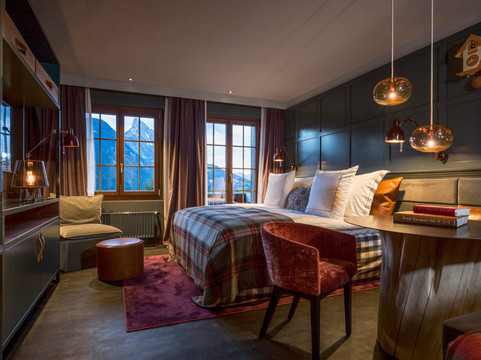 胡斯格施塔德酒店主图