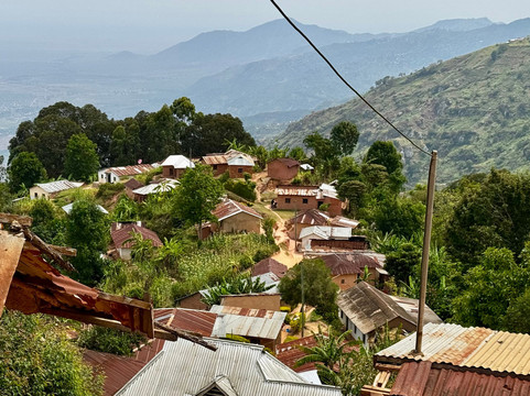 Usambara Eco Tours-卢绍托必去景点