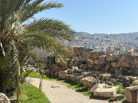 十字军城堡-朱拜勒必去景点