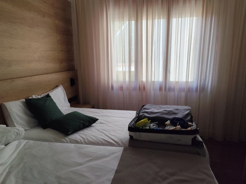 火烈鸟入住酒店主图