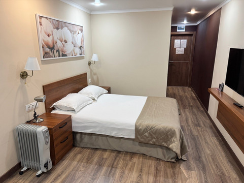 乌拉尔斯克查格拉集团酒店主图