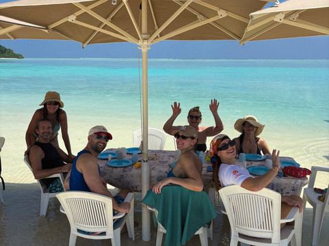 Into the Blue Lodge主图