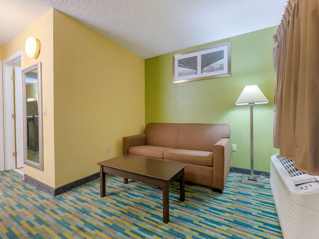 北多拉山凯艺套房酒店主图