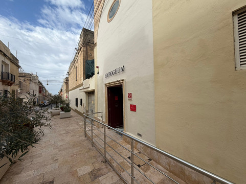 哈尔萨夫列尼地宫-Paola必去景点