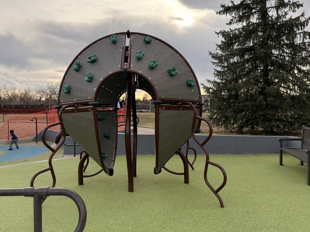 Tollgate Park-奥罗拉必去景点