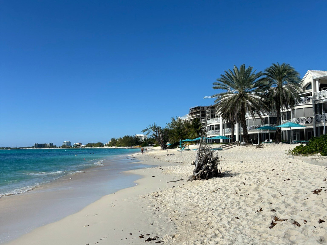 Seven Mile Beach-七哩滩必去景点