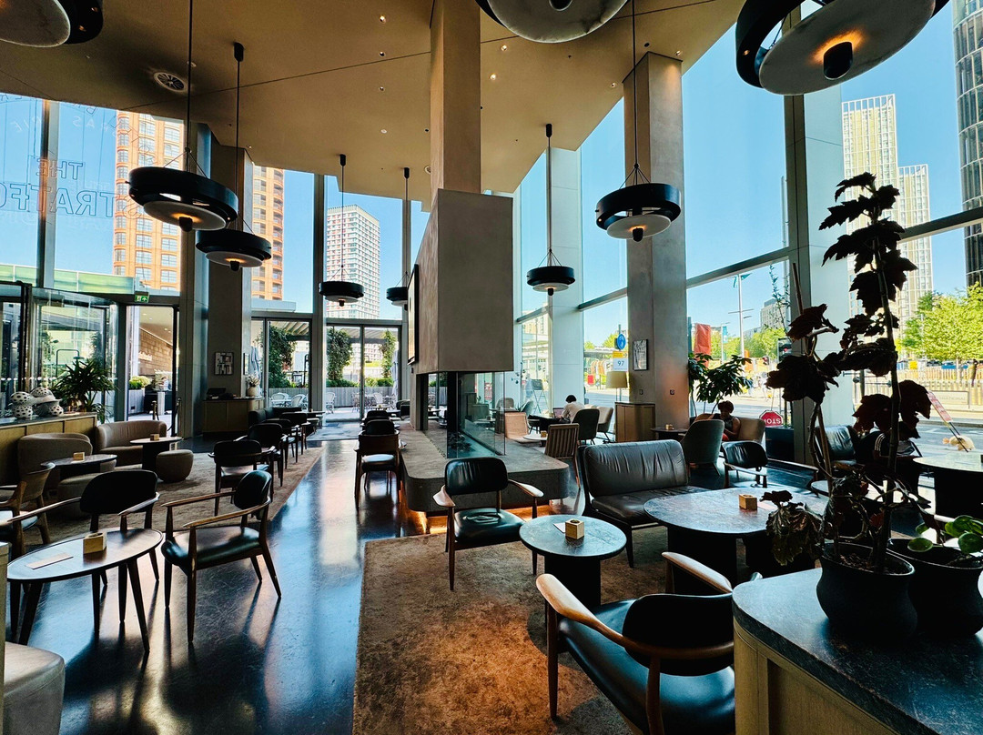 伦敦斯特拉福德傲途格精选