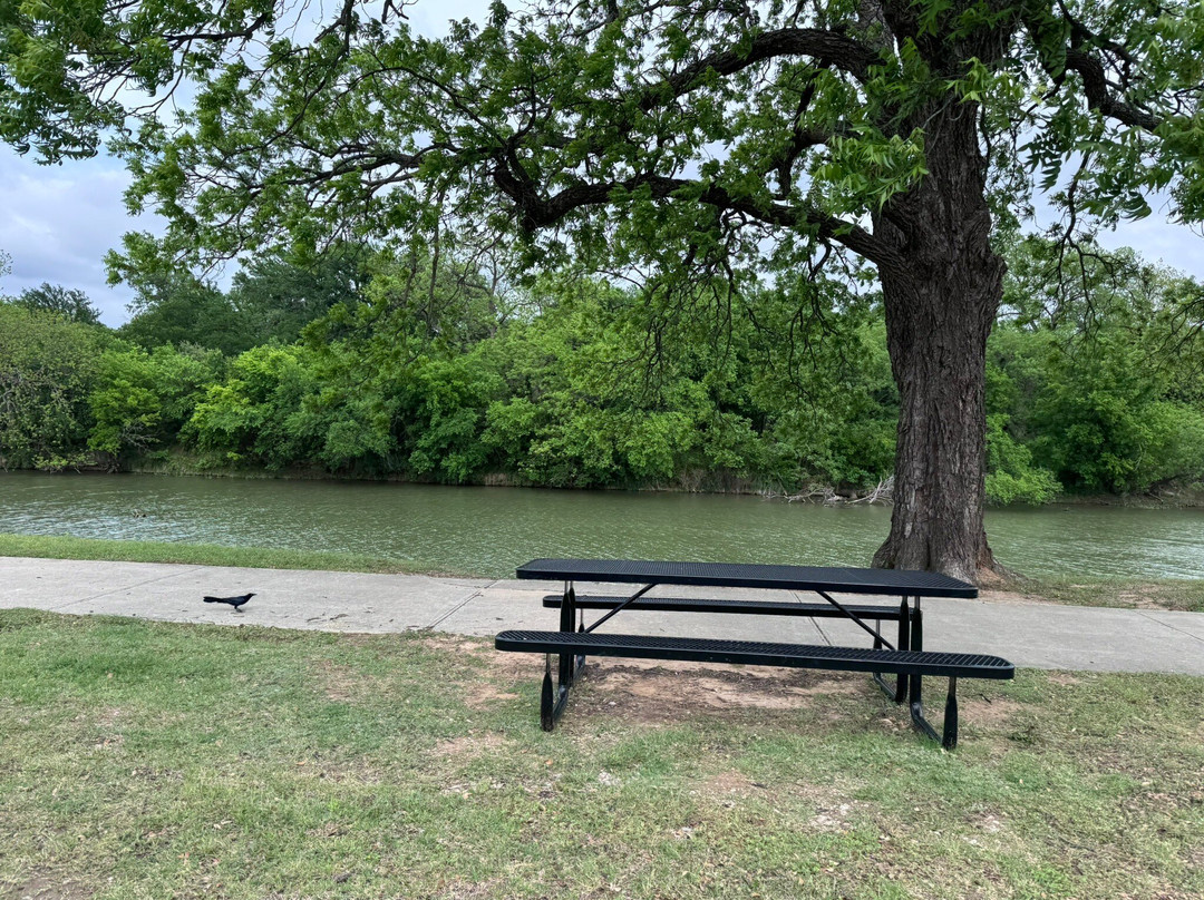 Riverside Park-Brownwood必去景点