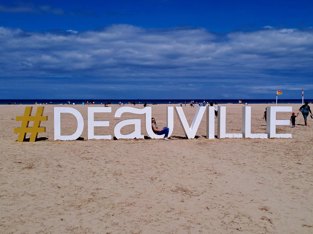 Plage de Deauville-多维尔必去景点