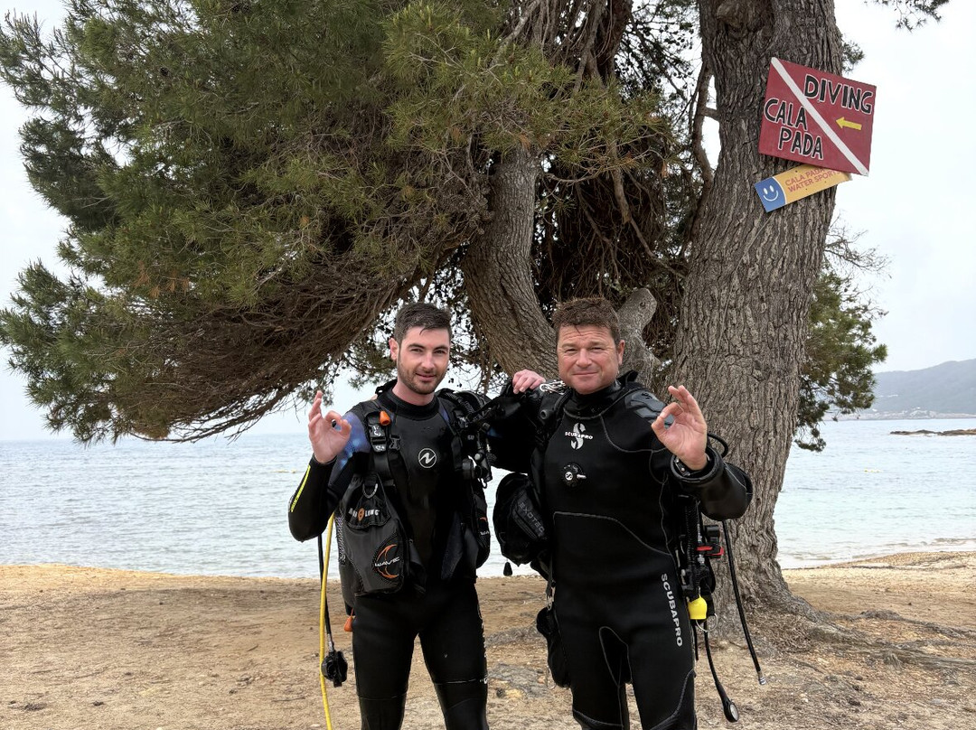 Cala Pada Diving Center Ibiza-圣欧拉利娅尔德里奥必去景点