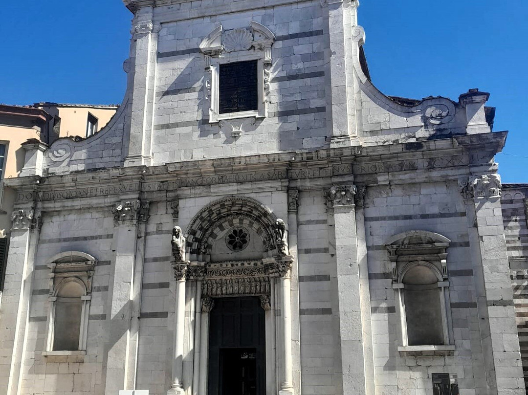 Chiesa e Battistero di San Giovanni e Santa Reparata-卢卡必去景点