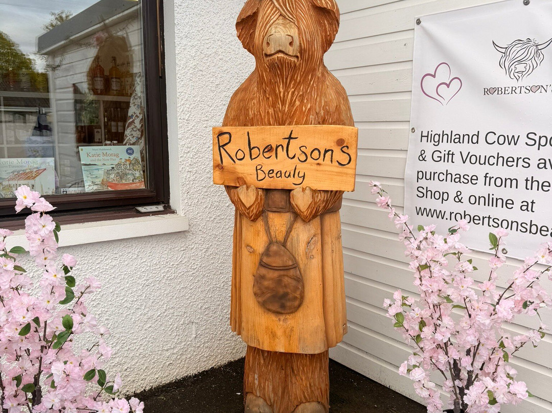 Robertson's - The Larder & Highland Cows - Beauly-Beauly必去景点