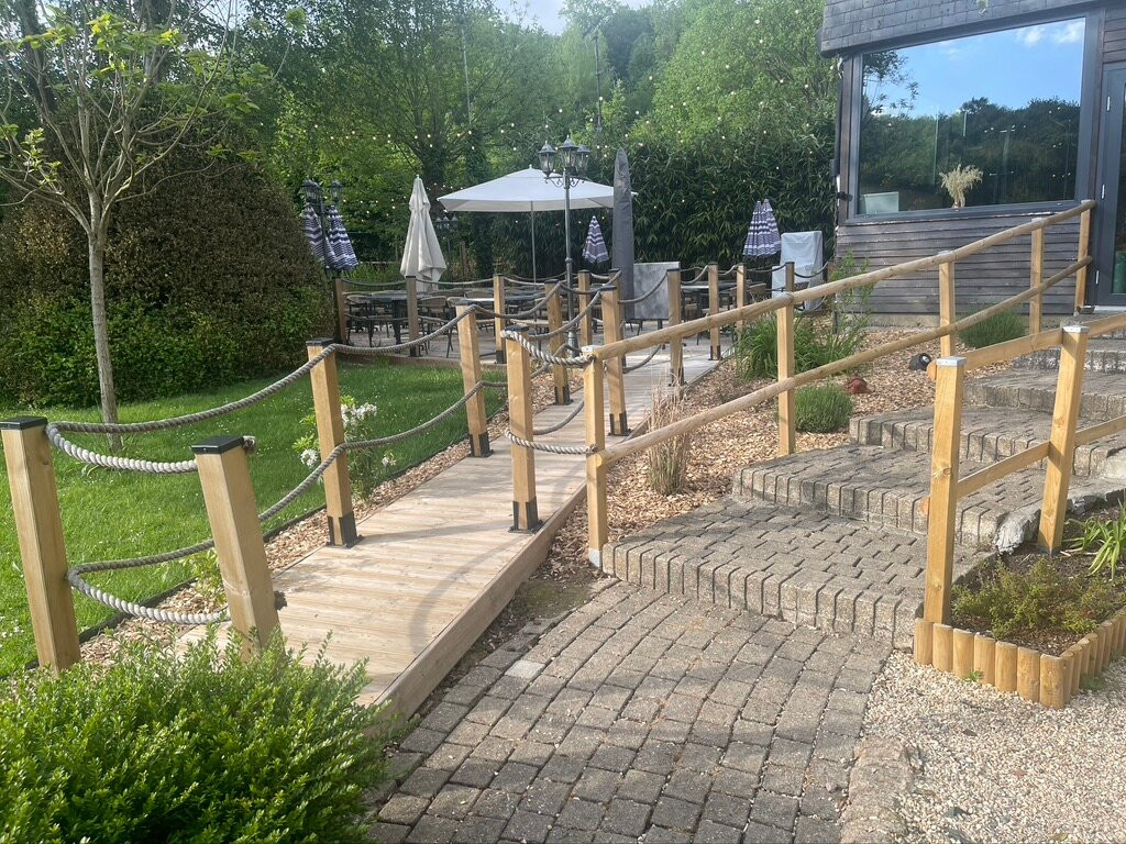 Auberge du Val AU Cesne主图