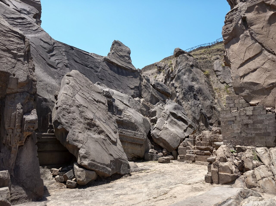 Masroor Rock Cut Temple-Kangra必去景点