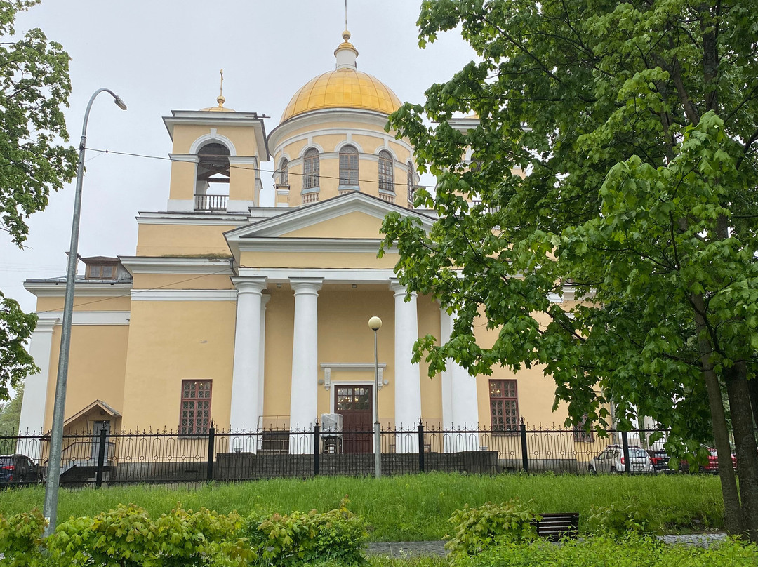 Alexander Nevskiy Cathedral-彼得罗扎沃茨克必去景点