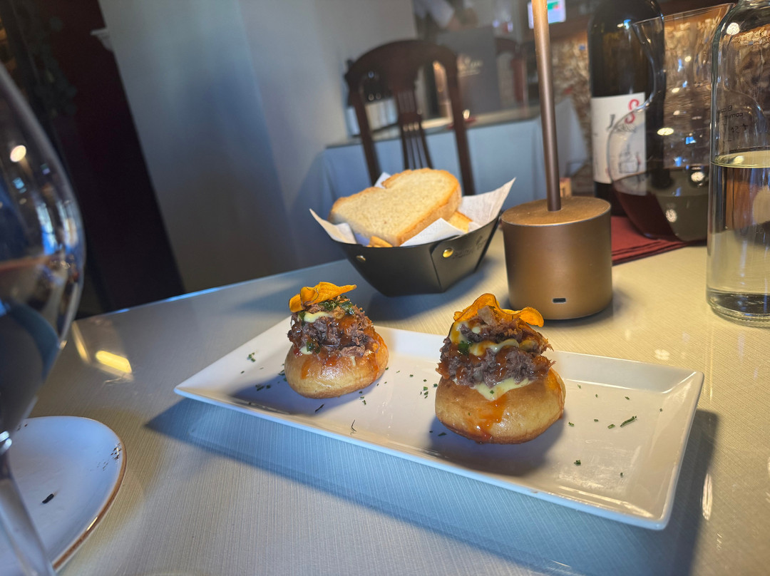 海明威宫酒店