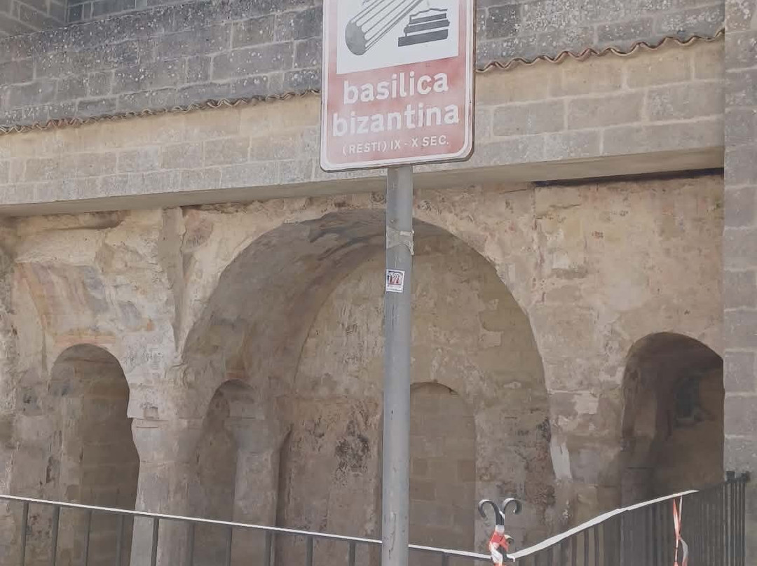 Piazza Vittoria-Castro必去景点