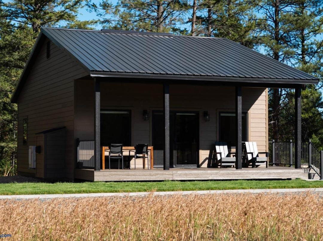 Experience Simple Montana Luxury