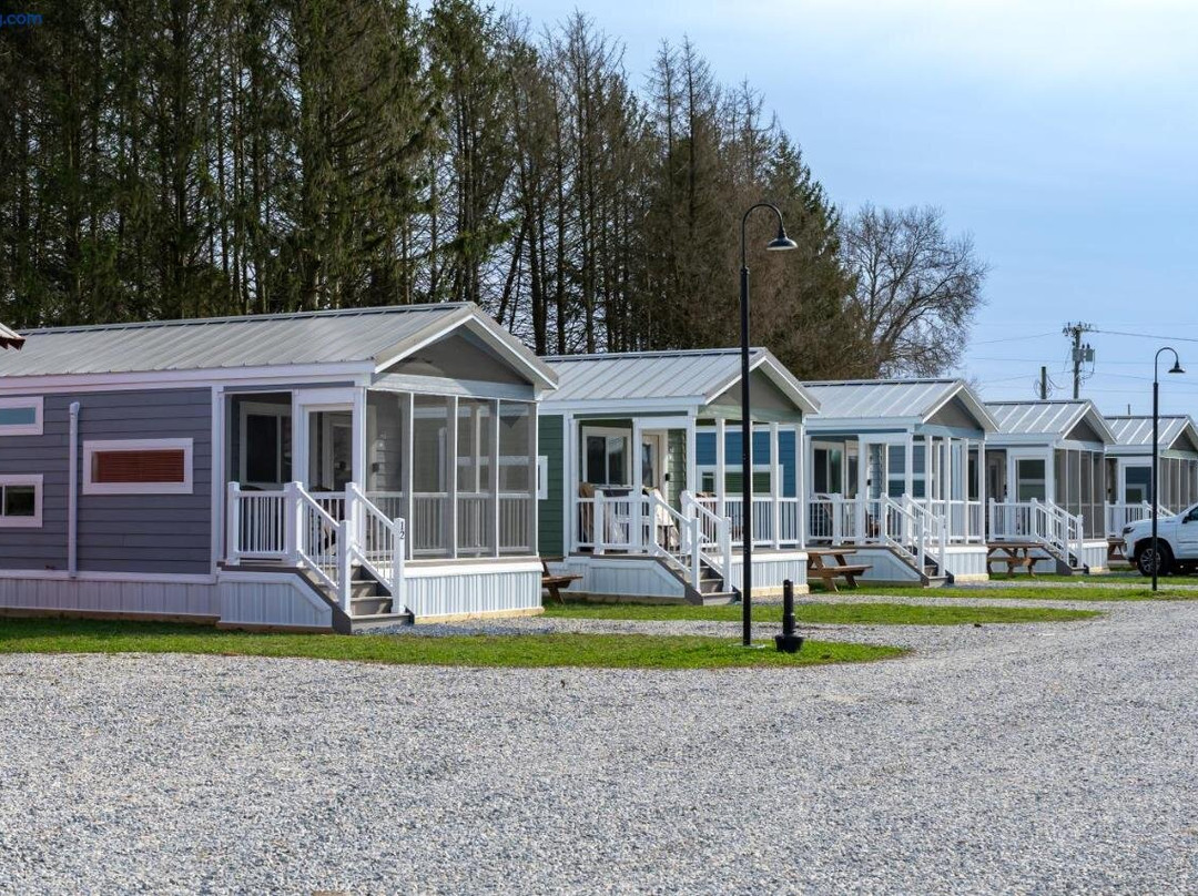 The Retreat at King Cole Farm
