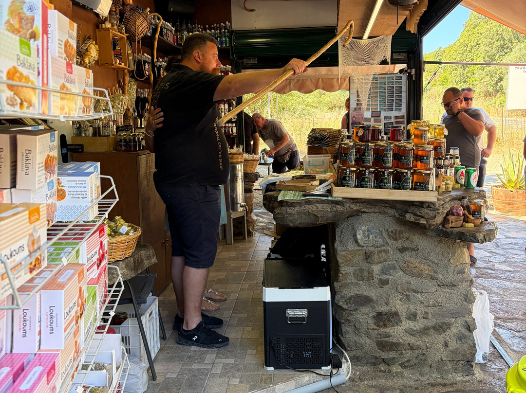 Traditional Taverna O Katis