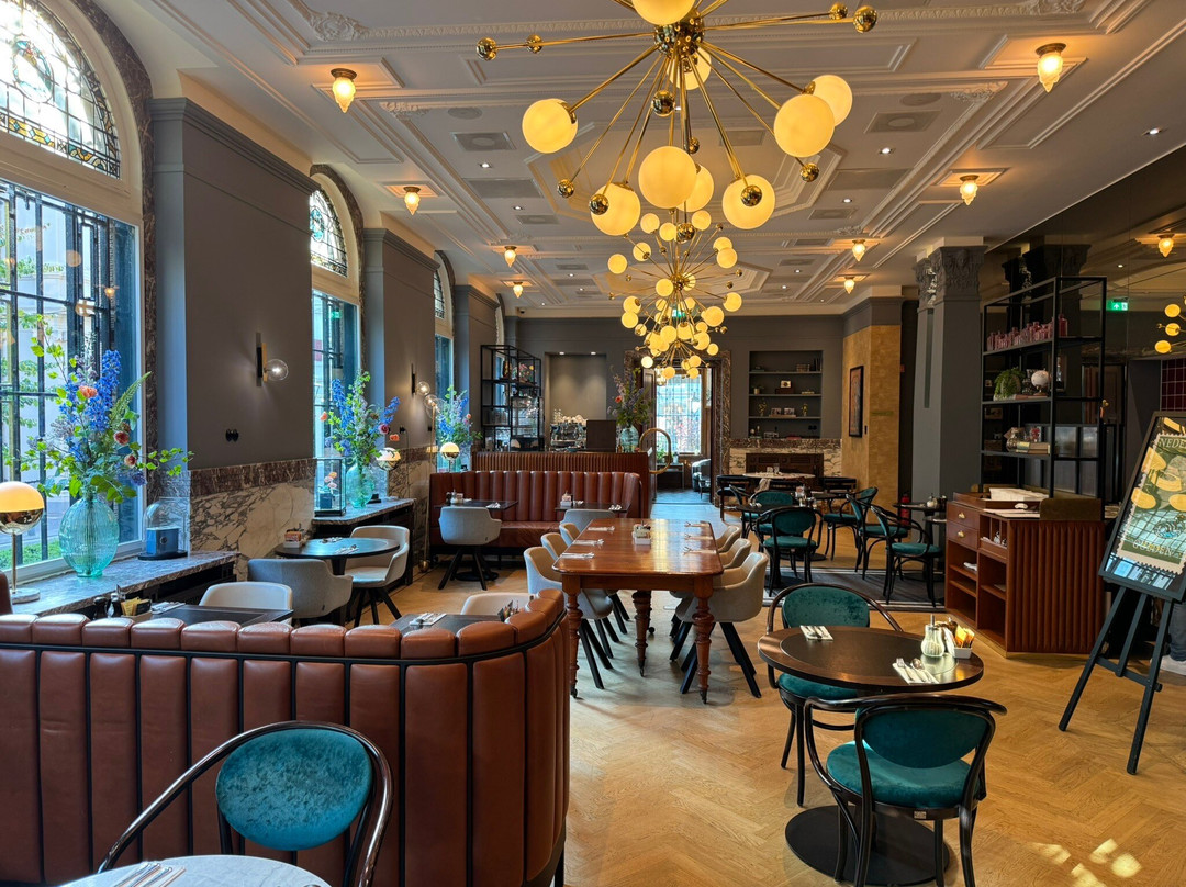 海牙努尔代因宫英迪格酒店主图