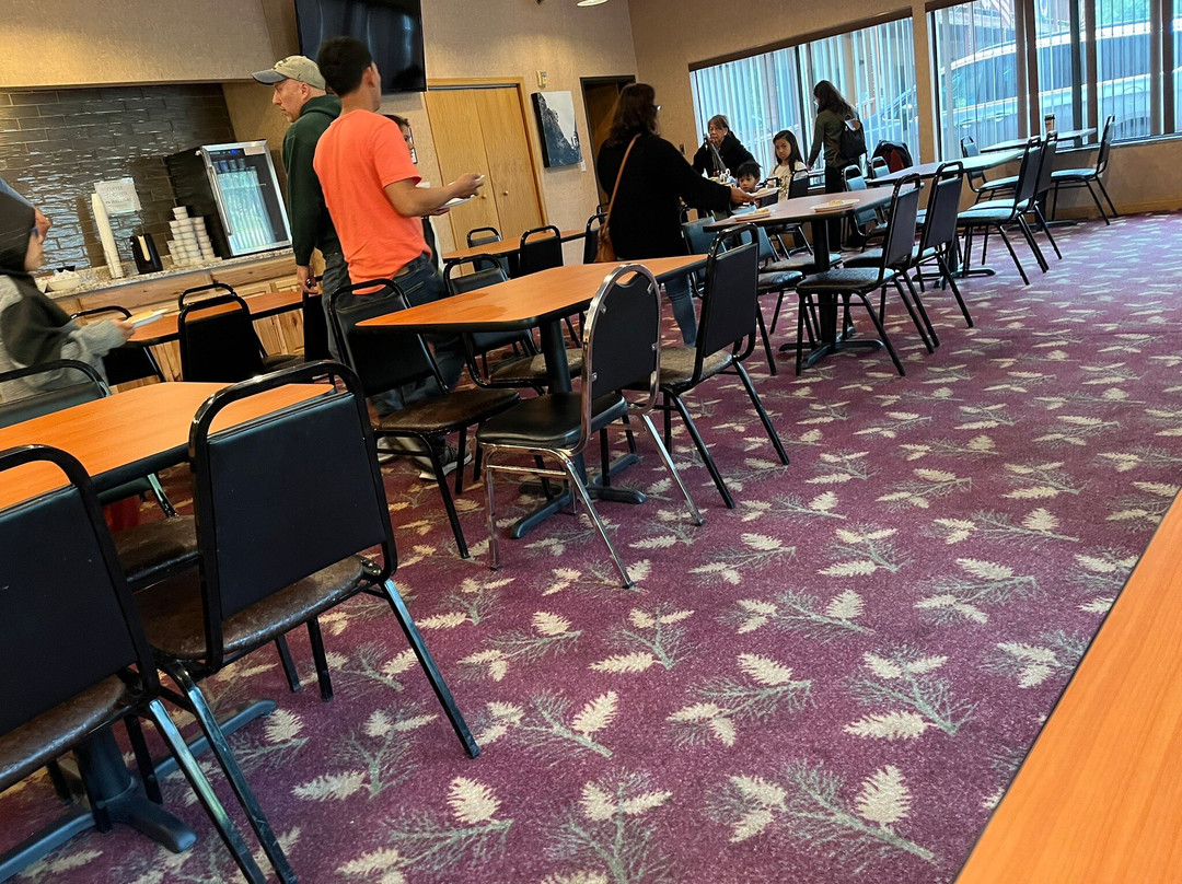 里士满快捷梯石酒店主图