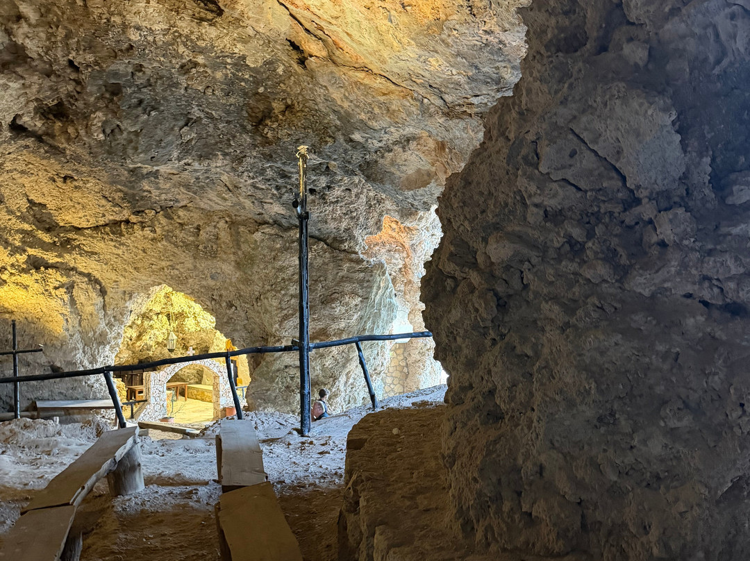 Cave of St. John The Hermit-Marathokefala必去景点