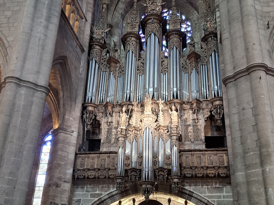 La Cathédrale de Rodez-罗德兹必去景点