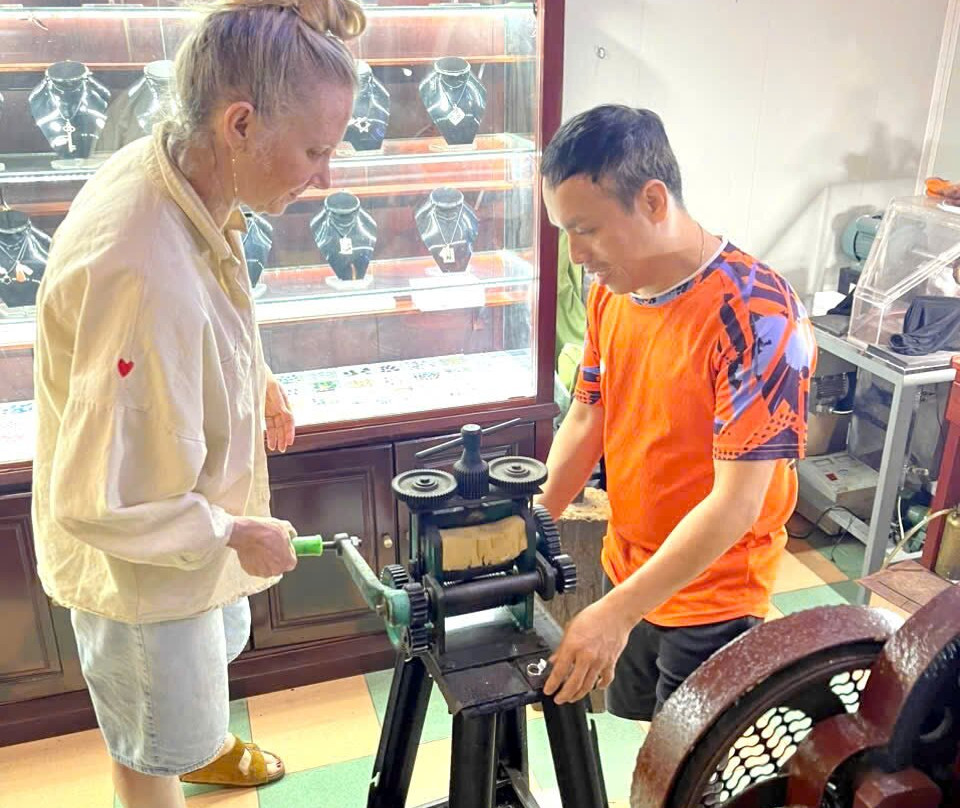 Ruby Jewellery Hoi An-会安必去景点
