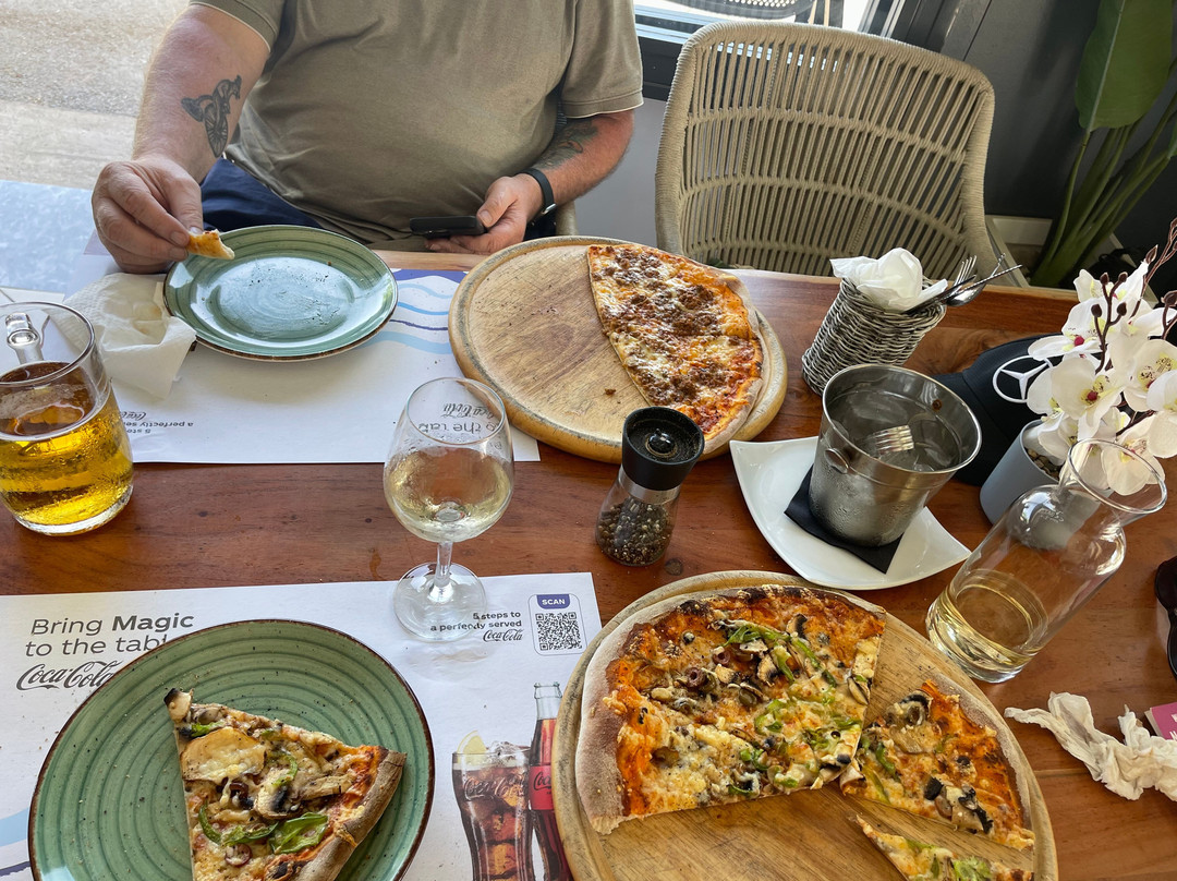 Rosemary Pizza Bistro