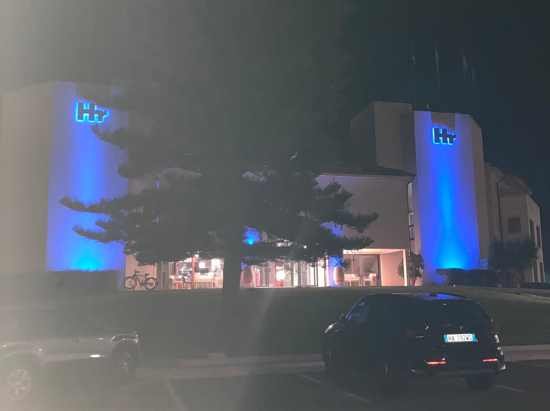 赫拉克里亚酒店主图