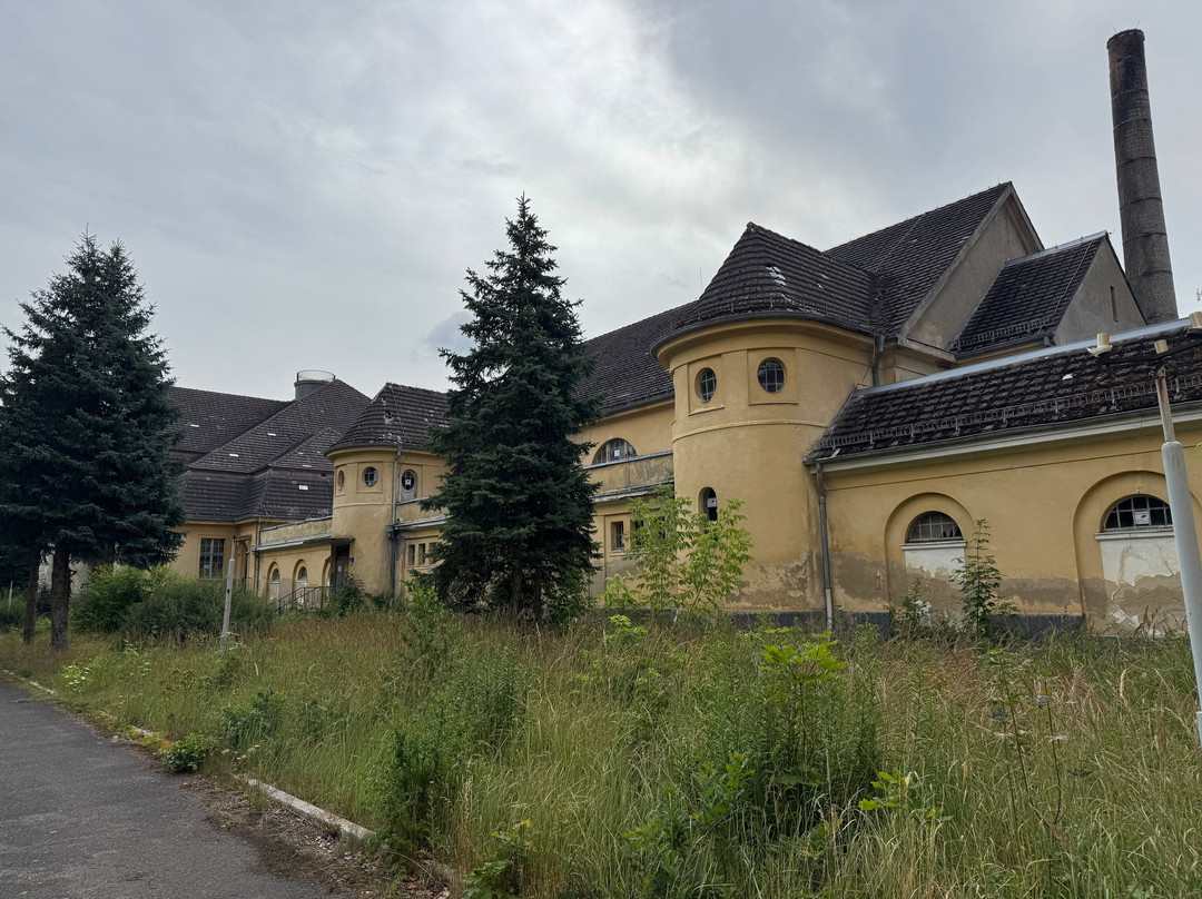 Wuensdorf Haus der Offiziere-Zossen必去景点