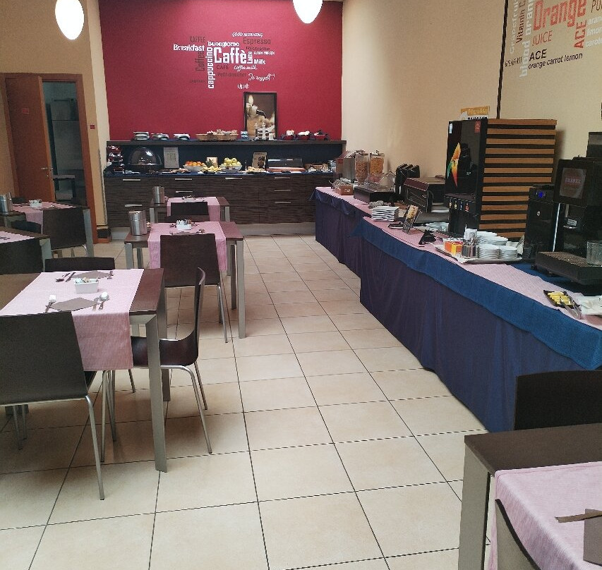 罗索法利赞堤酒店主图