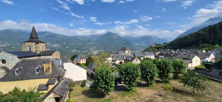 Hautes Pyrenees Cycling Lodge-旅行者